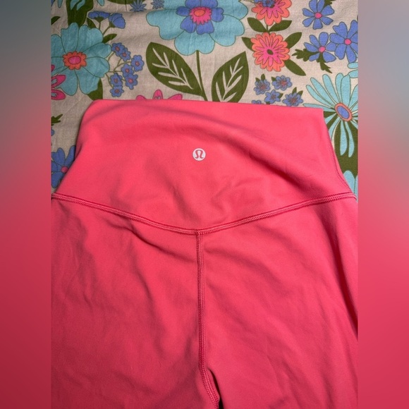 Lululemon align Vibrant Pink Leggings - Picture 3 of 4